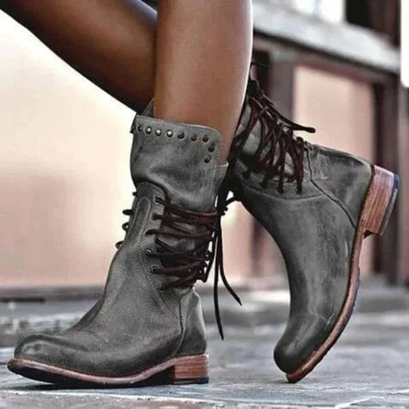 Lucía | Botas de Senderismo Resistentes
